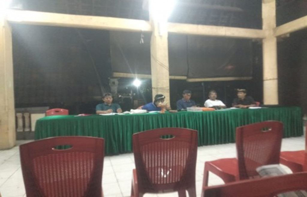 Kegiatan Rutin Parum Buda Umanis di Banjar Tegeh, Desa Dalung